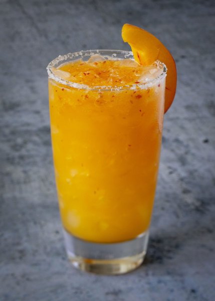peach-margarita-scaled